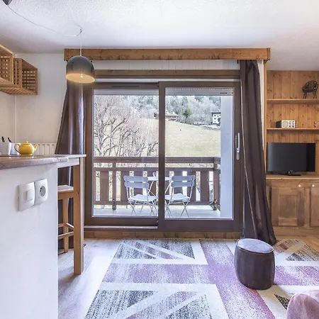 Rent - Apartment *