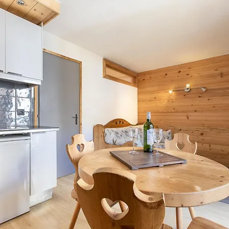 Appartement Rent - *